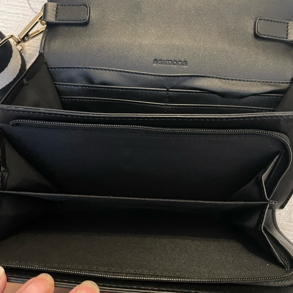 simons - Picture 4 of 5